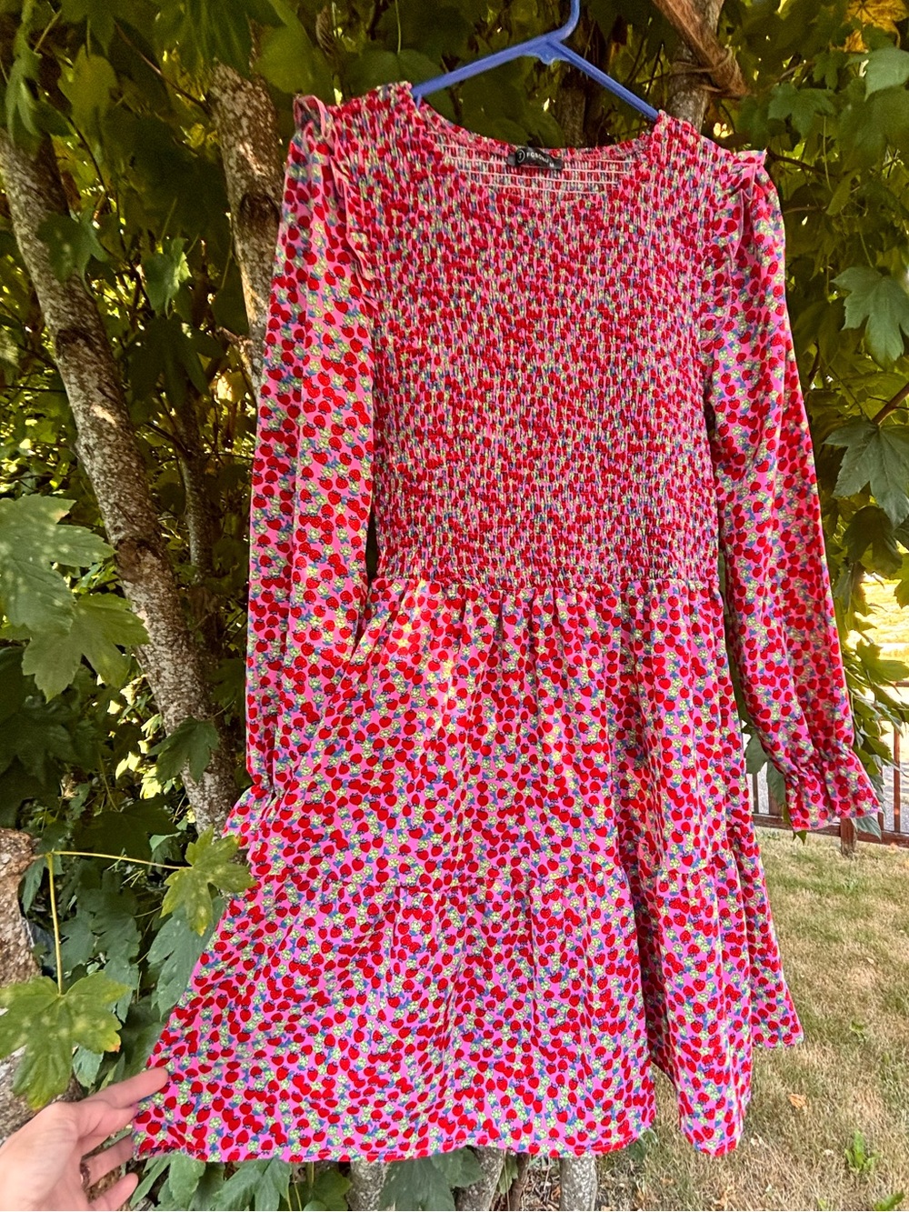 Women's Red/Pink Berry Long-Sleeve Smocked Casual Dress Size M - Picture 4 of 7